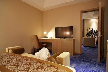 Rising Hotel ฉงชิ่ง ภายนอก รูปภาพ