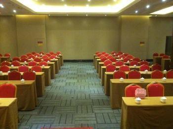 Rising Hotel ฉงชิ่ง ภายนอก รูปภาพ