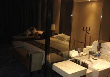 Rising Hotel ฉงชิ่ง ภายนอก รูปภาพ